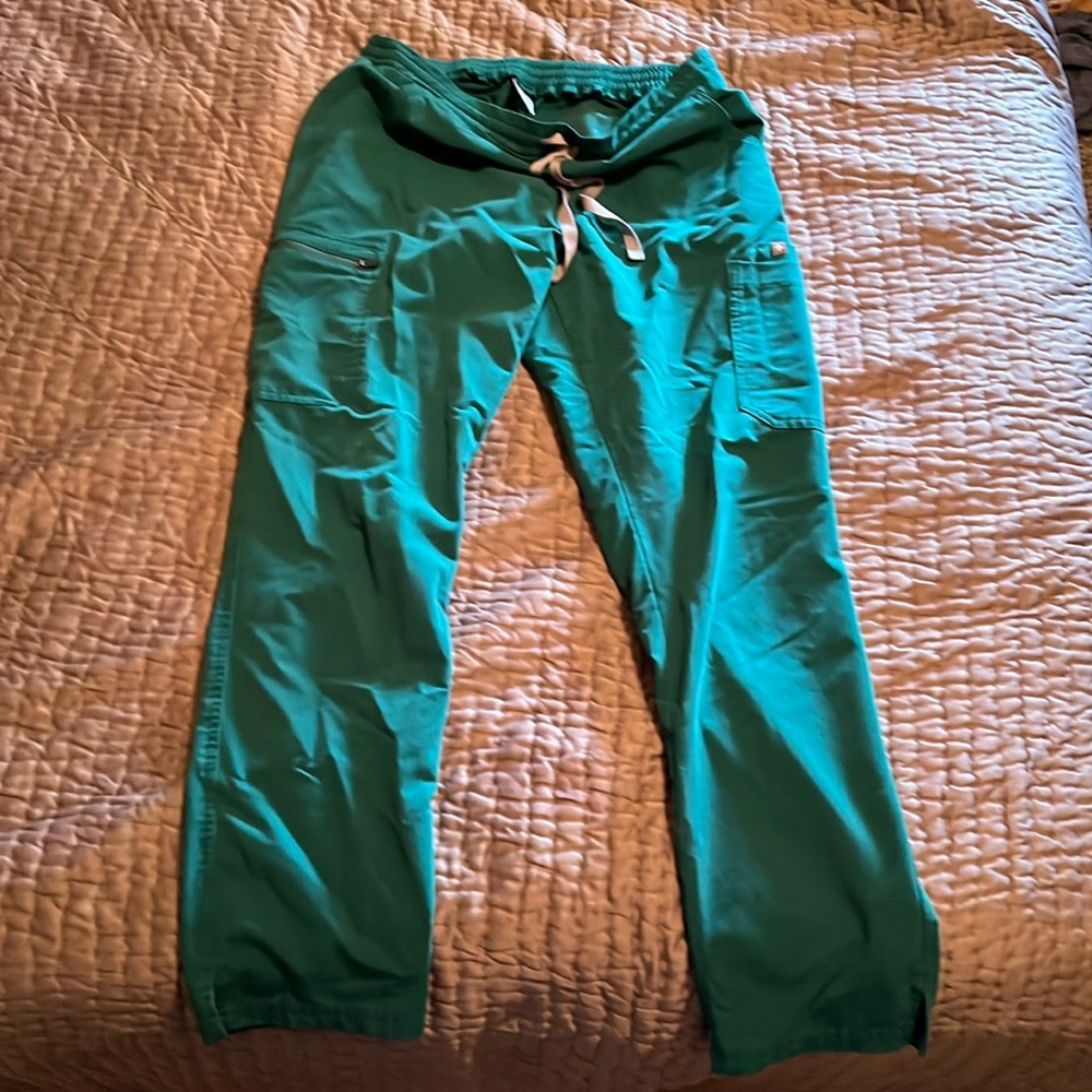 FIGS yola skinny bottoms